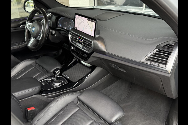 BMW X3 xDrive30e M SPORT | HEAD UP | PANORAMA | ELEKTR. STOELEN | LASER | 21 INCH LM VELGEN | CAMERA |