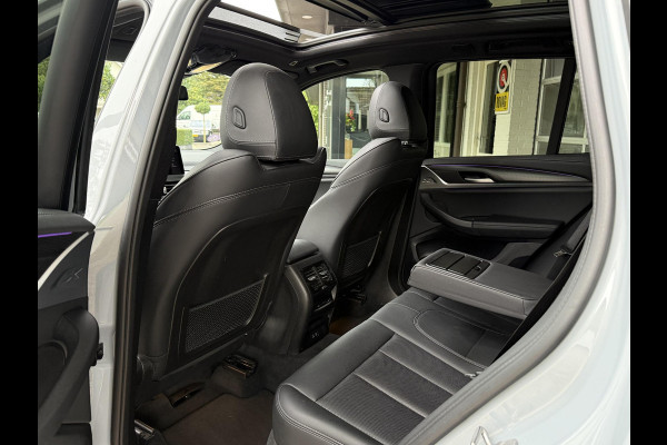 BMW X3 xDrive30e M SPORT | HEAD UP | PANORAMA | ELEKTR. STOELEN | LASER | 21 INCH LM VELGEN | CAMERA |