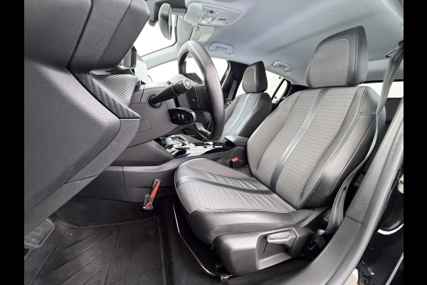 Peugeot e-208 EV Allure Pack 50kWh Stoelverwarming 3D-Navi 360°Camera Ecc Bluetooth Apple Carplay Android Auto Regen-Lichtsensor Cruise Control Led Privacy Glas Isofix Origineel Nederlandse Auto