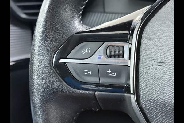 Peugeot e-208 EV Allure Pack 50kWh Stoelverwarming 3D-Navi 360°Camera Ecc Bluetooth Apple Carplay Android Auto Regen-Lichtsensor Cruise Control Led Privacy Glas Isofix Origineel Nederlandse Auto