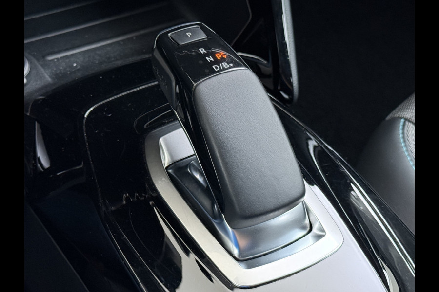 Peugeot e-208 EV Allure Pack 50kWh Stoelverwarming 3D-Navi 360°Camera Ecc Bluetooth Apple Carplay Android Auto Regen-Lichtsensor Cruise Control Led Privacy Glas Isofix Origineel Nederlandse Auto
