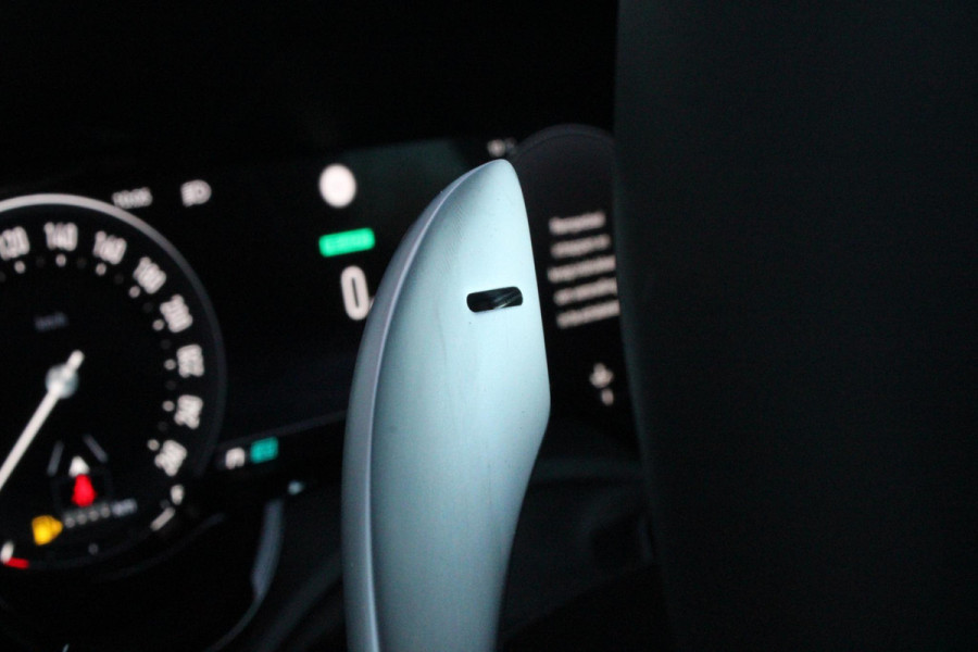 Alfa Romeo Tonale 1.5T 160PK HYbrid VELOCE | LEDEREN BEKLEDING | VOORSTOELEN / STUUR VERWARMD | VOORSTOELEN GEVENTILEERD | VOORSTOELEN ELEKTRISCH VERSTELBAAR MET GEHEUGEN FUNCTIE |  HARMAN CARDON PREMIUM AUDIO | DRAADLOOS APPLE CARPLAY / ANDROID AUTO | 360° CAMERA | AUTOMATISCH DIMMENDE BUITENSPIEGELS | 20"INCH LICHTMETALEN VELGEN | ADAPTIVE CRUISE CONTROL | KEYLESS ENTRY / START | ELEKTRISCH BEDIENBARE ACHTERKLEP | DRAADLOZE TELEFOONLADER | AMBIENT LIGHTING | DONKERE HEMELBEKLEDING | SCHAKELFLIPPERS AAN HET STUUR | VERWARMDE RUITENSPROEIERS |