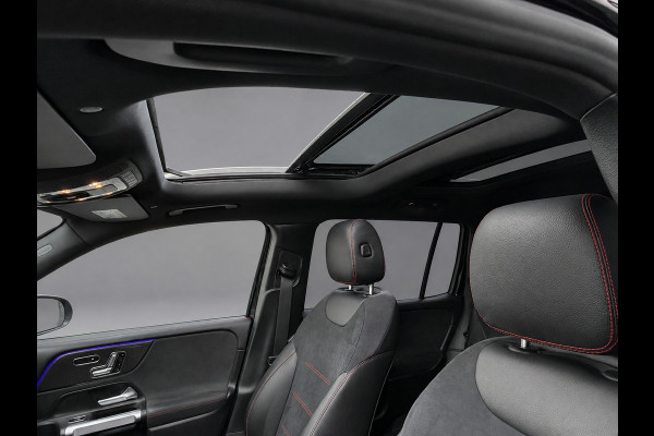 Mercedes-Benz Glb AMG styling 7 persoons, panoramadak, electr bedienbare trekhaak, VOL OPTIES, 1e eigenaar, Origineel NL auto