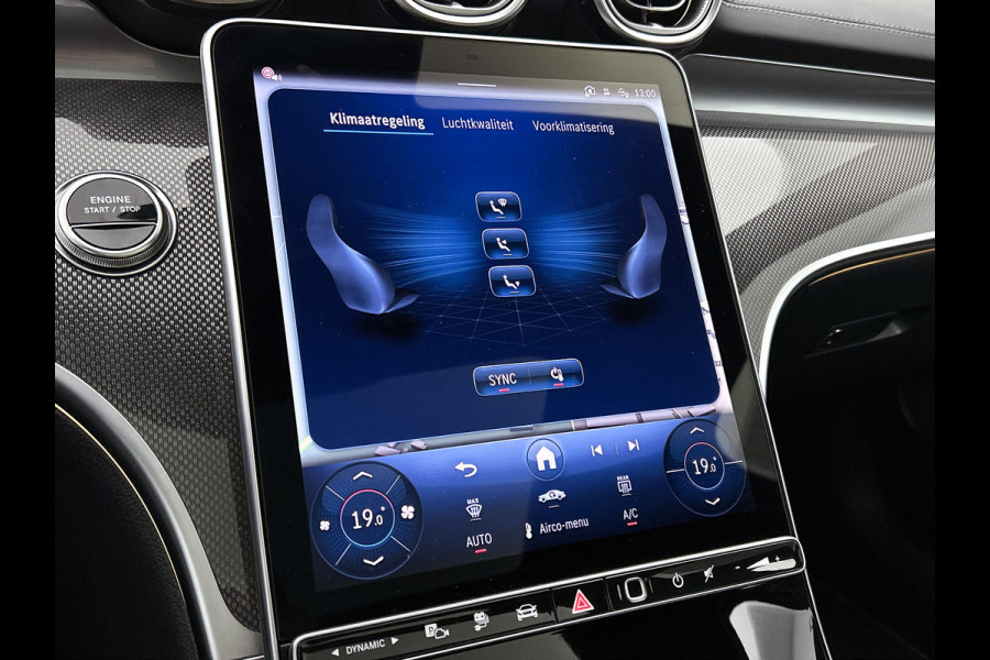 Mercedes-Benz C-Klasse 300 e Business Solution AMG AMG Line l Panoramadak l Burmester l Digital Light l Apple Carplay l Nightpakket l 360°-camera l Trekhaak | Inclusief 24 maanden MB Certified garantie voor Europa.