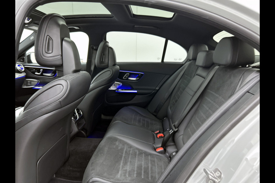 Mercedes-Benz C-Klasse 300 e Business Solution AMG AMG Line l Panoramadak l Burmester l Digital Light l Apple Carplay l Nightpakket l 360°-camera l Trekhaak | Inclusief 24 maanden MB Certified garantie voor Europa.