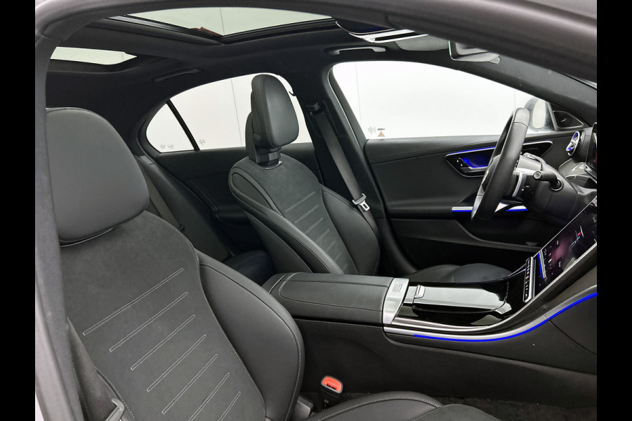 Mercedes-Benz C-Klasse 300 e Business Solution AMG AMG Line l Panoramadak l Burmester l Digital Light l Apple Carplay l Nightpakket l 360°-camera l Trekhaak | Inclusief 24 maanden MB Certified garantie voor Europa.