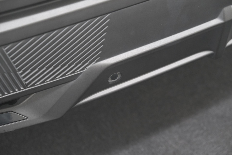 Peugeot 408 1.6 Plug-in HYbrid GT 180 e-EAT8 | Schuif-/Kanteldak | Alcantara Pakket | Dodehoekdetectie | Elektrische Kofferklep