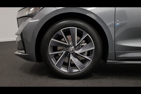 Škoda ENYAQ iV 80 Sportline DEMO ! Navigatie Climate pack Assistentie pack LED Extra Getint glas Lichtmetalen Velgen