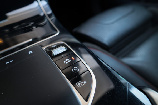 Mercedes-Benz GLC AMG 43 4MATIC Premium Plus | FACELIFT! | PANO | BURMESTER | 360 | MEMORY | ELEK TREKHAAK | KEYLESS |
