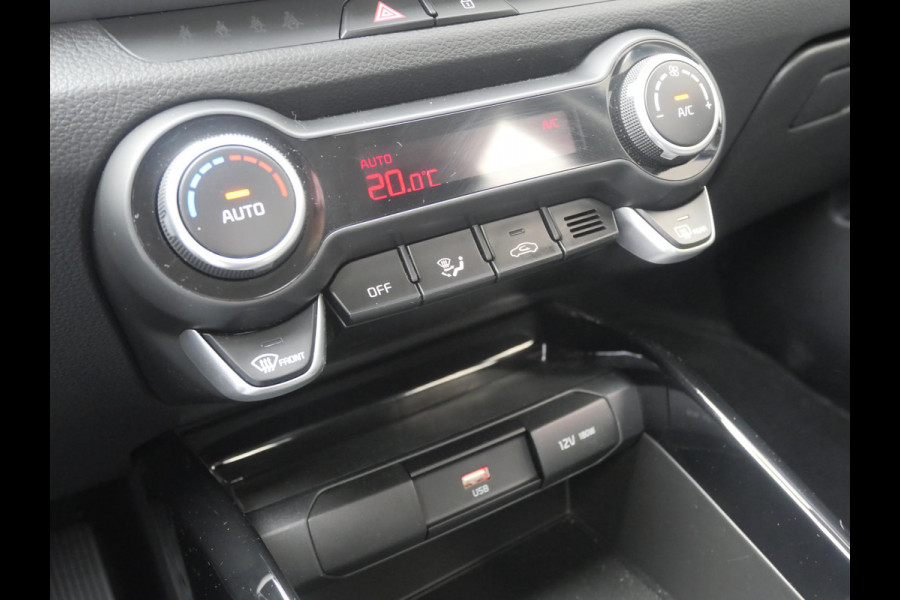 Kia Stonic 1.0 T-GDi MHEV DynamicLine | Cruise | Clima | Camera | Carplay | Navi |