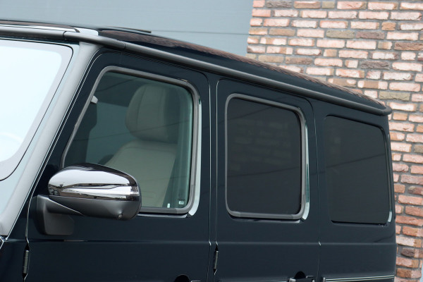 Mercedes-Benz G-Klasse 580 AMG Line 116 kWh | Schuifdak | Techniekpakket | Distronic | Burmester | Nappa Leder | Verwarmd Stuurwiel | Surround Camera | Augmented Reality | Keyless Go |