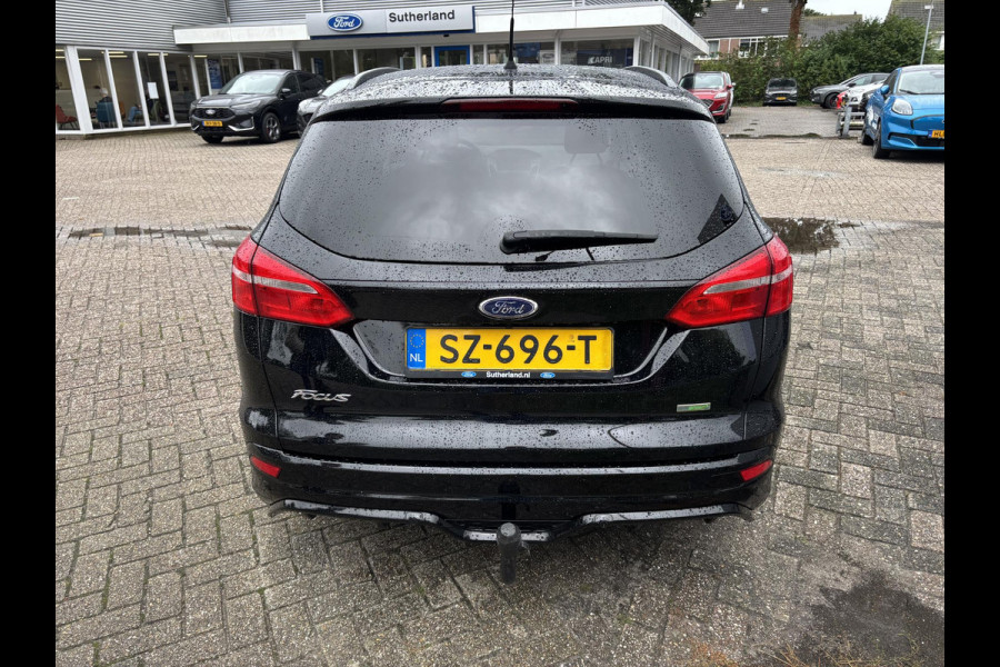 Ford FOCUS Wagon 1.0 ST-Line 125pk | Trekhaak | 18 inch velgen | Climate control | Voorruit verwarming | NLD auto | Carplay, Android auto