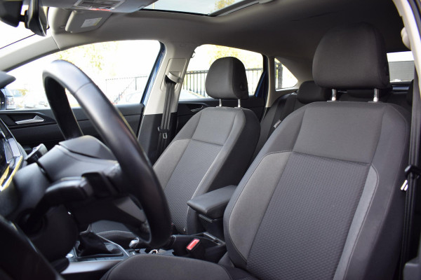 Volkswagen Taigo 1.0 TSI Life Business | Automaat | Schuifdak | Virtual | Stoelverw. | ACC
