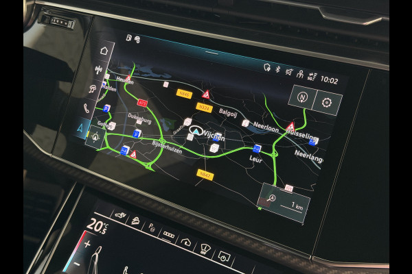 Audi Q8 60 TFSI E COMPETITION PLUS LUCHTVERING SOFT.CLOSE 23''LMV B&O ACHTERAS.BST VALCONA LEER TREKHAAK HEADUP CARBON.INT MATRIX/LASER NIEUWE ONGEBRUIKTE AUTO