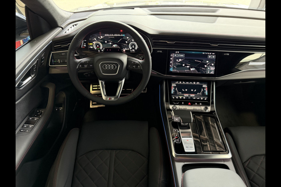 Audi Q8 60 TFSI E COMPETITION PLUS LUCHTVERING SOFT.CLOSE 23''LMV B&O ACHTERAS.BST VALCONA LEER TREKHAAK HEADUP CARBON.INT MATRIX/LASER NIEUWE ONGEBRUIKTE AUTO