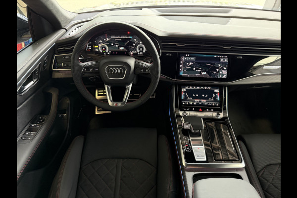 Audi Q8 60 TFSI E COMPETITION PLUS LUCHTVERING SOFT.CLOSE 23''LMV B&O ACHTERAS.BST VALCONA LEER TREKHAAK HEADUP CARBON.INT MATRIX/LASER NIEUWE ONGEBRUIKTE AUTO