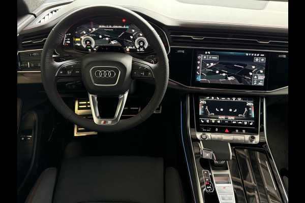 Audi Q8 60 TFSI E COMPETITION PLUS LUCHTVERING SOFT.CLOSE 23''LMV B&O ACHTERAS.BST VALCONA LEER TREKHAAK HEADUP CARBON.INT MATRIX/LASER NIEUWE ONGEBRUIKTE AUTO