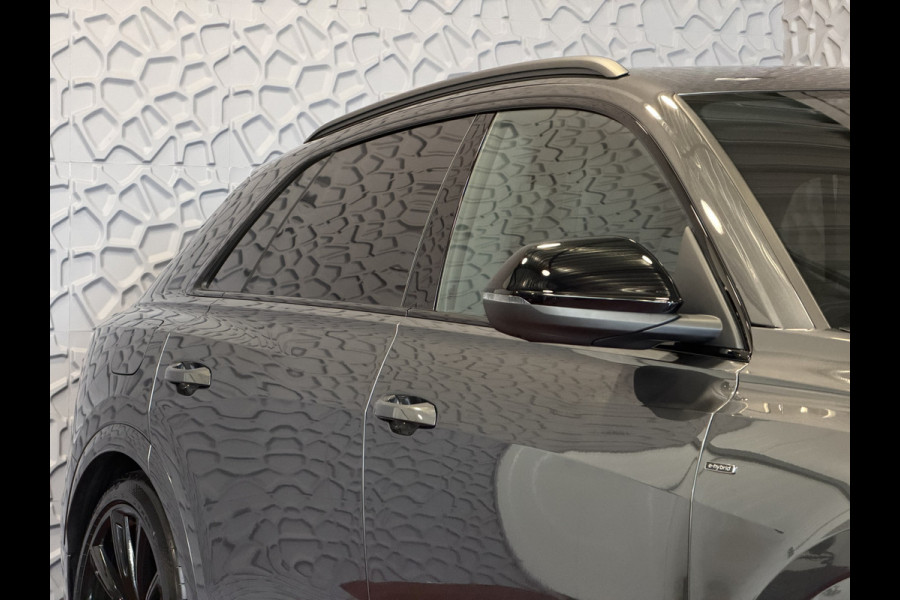 Audi Q8 60 TFSI E COMPETITION PLUS LUCHTVERING SOFT.CLOSE 23''LMV B&O ACHTERAS.BST VALCONA LEER TREKHAAK HEADUP CARBON.INT MATRIX/LASER NIEUWE ONGEBRUIKTE AUTO