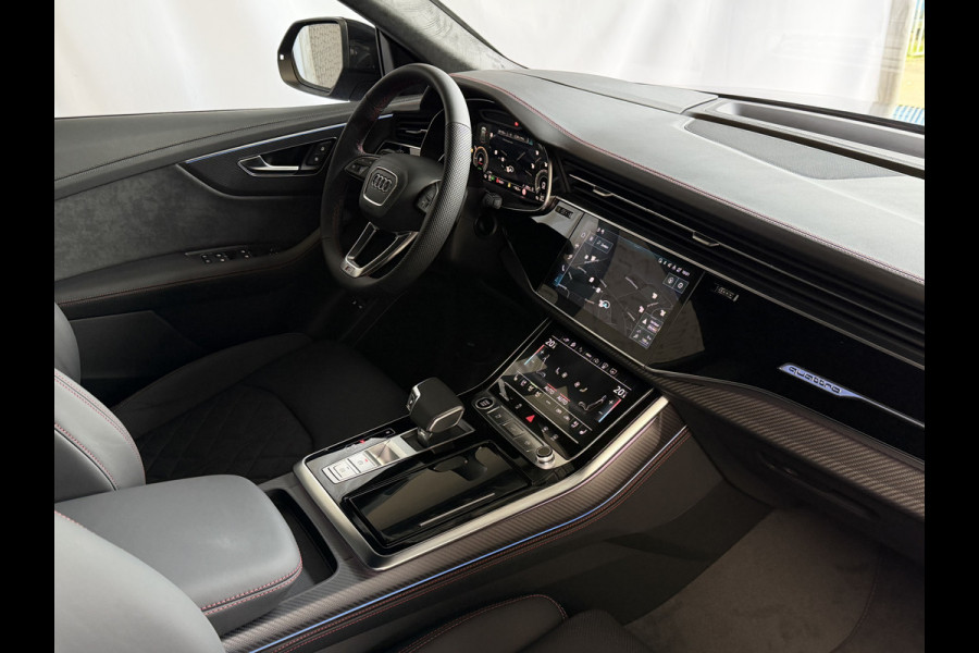 Audi Q8 60 TFSI E COMPETITION PLUS LUCHTVERING SOFT.CLOSE 23''LMV B&O ACHTERAS.BST VALCONA LEER TREKHAAK HEADUP CARBON.INT MATRIX/LASER NIEUWE ONGEBRUIKTE AUTO