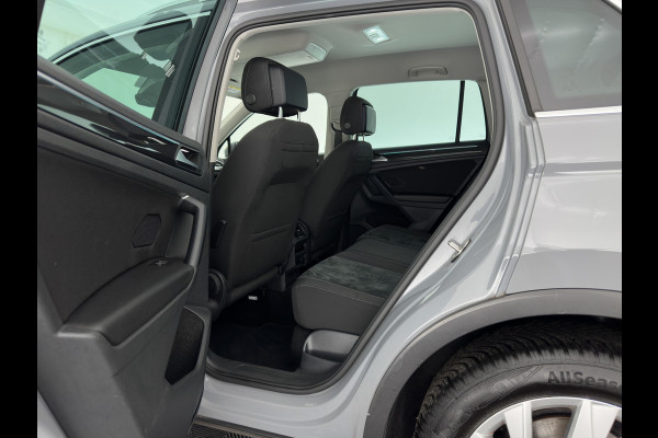 Volkswagen Tiguan 2.0 TDI Business+ (INCL.BTW) Aut. *FULL-LED | HEATED-COMFORTSEATS | ADAPTIVE-CRUISE | DIGI-COCKPIT | PRIVACY-GLASS | CAMERA | SHIFT-PADDLES | ECC | PDC | 18''ALU | TOWBAR*