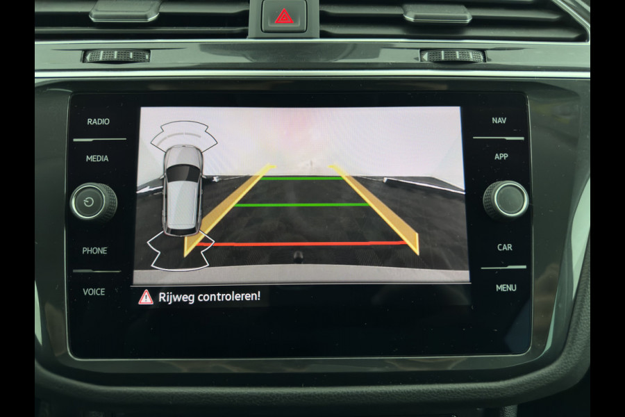 Volkswagen Tiguan 2.0 TDI Business+ (INCL.BTW) Aut. *FULL-LED | HEATED-COMFORTSEATS | ADAPTIVE-CRUISE | DIGI-COCKPIT | PRIVACY-GLASS | CAMERA | SHIFT-PADDLES | ECC | PDC | 18''ALU | TOWBAR*