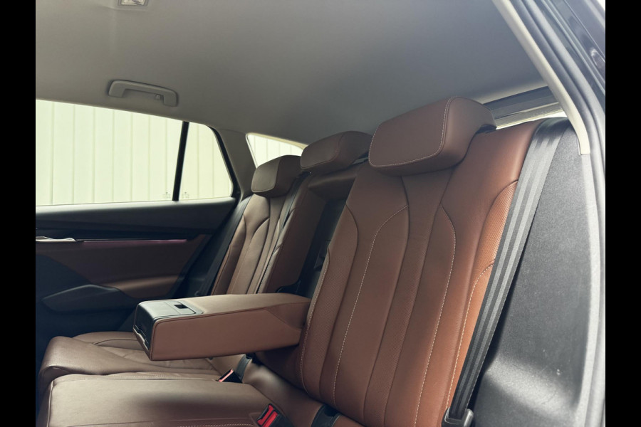 Škoda ENYAQ iV 80 | SOH: 89,7% | Sport Pakket | Leder Pakket | Climate Pakket | Assistentie Pakket | Comfort Plus Pakket | HUD | Trekhaak | Cam | Addaptive CC |