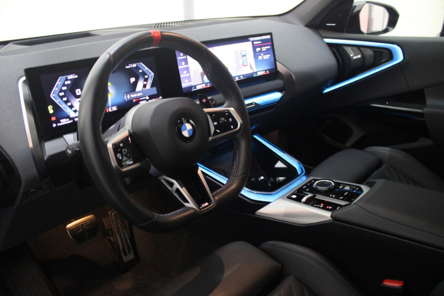 BMW X3 M50 xDrive 399PK M-SPORT PRO | PANORAMA DAK | HARMAN KARDON AUDIO SYSTEM | COMFORT PACK: (STOELVENTILATIE OP DE VOORSTOELEN, ELEKTRISCH VERWARMBARE VOORSTOELEN EN BUITENSTE ZITPLAATSEN ACHTERIN, HANDBEDIENDE ZONNESCHERMEN VOOR ACHTERPORTIERRUITEN) | PREMIUM PACK: (ELEKTRISCH VERSTELBARE LENDESTEUN VOOR BESTUURDER EN PASSAGIER, TRAVEL EN COMFORT SYSTEEM, ADAPTIEVE LED KOPLAMPEN) | PROFESSIONAL PACK: (PARKING ASSISTANT PLUS, DRIVING ASSISTANT PLUS, INTERIEURCAMERA, BMW LIVE COCKPIT PROFESSIONAL) | SHADOW LINE | NAVIGATIE | DRAADLOZE APPLE CARPLAY/ANDROID AUTO | DUBBELE D