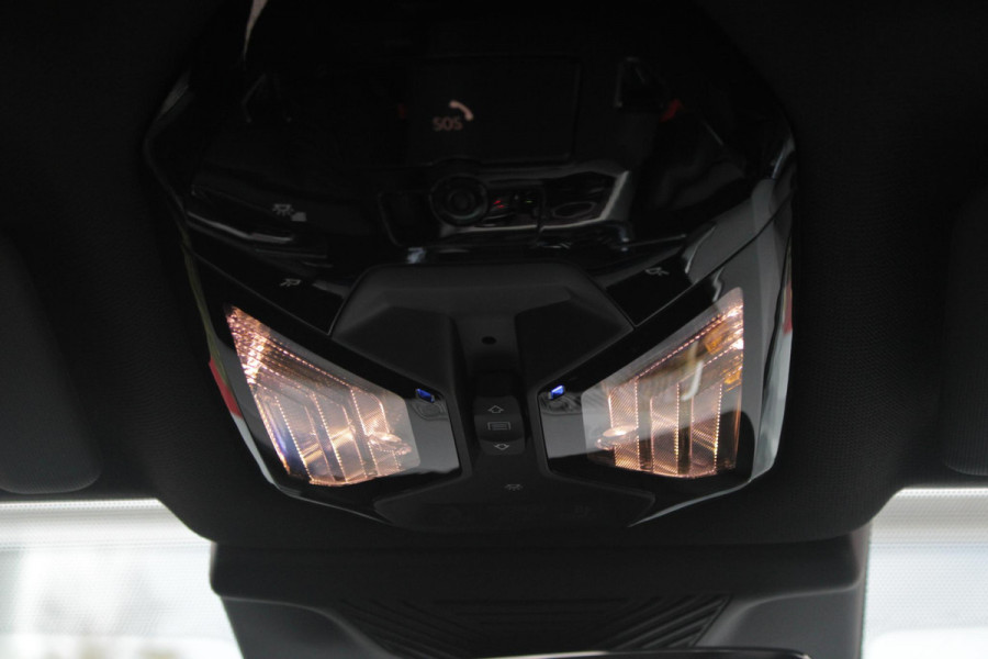 BMW X3 M50 xDrive 399PK M-SPORT PRO | PANORAMA DAK | HARMAN KARDON AUDIO SYSTEM | COMFORT PACK: (STOELVENTILATIE OP DE VOORSTOELEN, ELEKTRISCH VERWARMBARE VOORSTOELEN EN BUITENSTE ZITPLAATSEN ACHTERIN, HANDBEDIENDE ZONNESCHERMEN VOOR ACHTERPORTIERRUITEN) | PREMIUM PACK: (ELEKTRISCH VERSTELBARE LENDESTEUN VOOR BESTUURDER EN PASSAGIER, TRAVEL EN COMFORT SYSTEEM, ADAPTIEVE LED KOPLAMPEN) | PROFESSIONAL PACK: (PARKING ASSISTANT PLUS, DRIVING ASSISTANT PLUS, INTERIEURCAMERA, BMW LIVE COCKPIT PROFESSIONAL) | SHADOW LINE | NAVIGATIE | DRAADLOZE APPLE CARPLAY/ANDROID AUTO | DUBBELE D