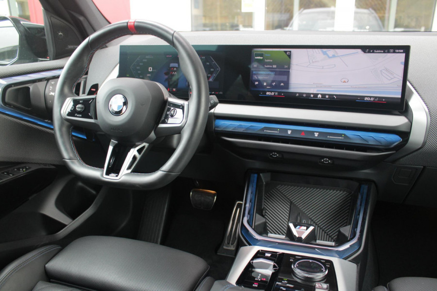 BMW X3 M50 xDrive 399PK M-SPORT PRO | PANORAMA DAK | HARMAN KARDON AUDIO SYSTEM | COMFORT PACK: (STOELVENTILATIE OP DE VOORSTOELEN, ELEKTRISCH VERWARMBARE VOORSTOELEN EN BUITENSTE ZITPLAATSEN ACHTERIN, HANDBEDIENDE ZONNESCHERMEN VOOR ACHTERPORTIERRUITEN) | PREMIUM PACK: (ELEKTRISCH VERSTELBARE LENDESTEUN VOOR BESTUURDER EN PASSAGIER, TRAVEL EN COMFORT SYSTEEM, ADAPTIEVE LED KOPLAMPEN) | PROFESSIONAL PACK: (PARKING ASSISTANT PLUS, DRIVING ASSISTANT PLUS, INTERIEURCAMERA, BMW LIVE COCKPIT PROFESSIONAL) | SHADOW LINE | NAVIGATIE | DRAADLOZE APPLE CARPLAY/ANDROID AUTO | DUBBELE D