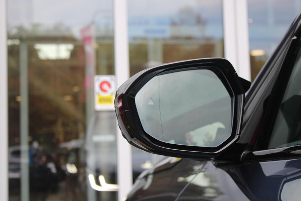 BMW X3 M50 xDrive 399PK M-SPORT PRO | PANORAMA DAK | HARMAN KARDON AUDIO SYSTEM | COMFORT PACK: (STOELVENTILATIE OP DE VOORSTOELEN, ELEKTRISCH VERWARMBARE VOORSTOELEN EN BUITENSTE ZITPLAATSEN ACHTERIN, HANDBEDIENDE ZONNESCHERMEN VOOR ACHTERPORTIERRUITEN) | PREMIUM PACK: (ELEKTRISCH VERSTELBARE LENDESTEUN VOOR BESTUURDER EN PASSAGIER, TRAVEL EN COMFORT SYSTEEM, ADAPTIEVE LED KOPLAMPEN) | PROFESSIONAL PACK: (PARKING ASSISTANT PLUS, DRIVING ASSISTANT PLUS, INTERIEURCAMERA, BMW LIVE COCKPIT PROFESSIONAL) | SHADOW LINE | NAVIGATIE | DRAADLOZE APPLE CARPLAY/ANDROID AUTO | DUBBELE D