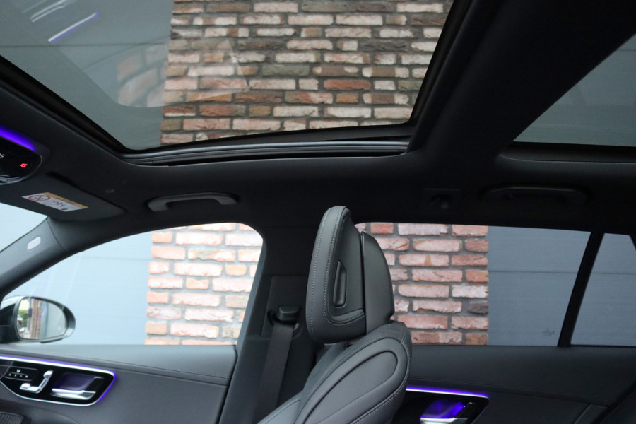 Mercedes-Benz C-Klasse Estate 300 e AMG Line Premium | Panoramadak | Memory | Distronic | Surround Camera | Trekhaak | Digital Light | Nightpakket | Augmented Reality |