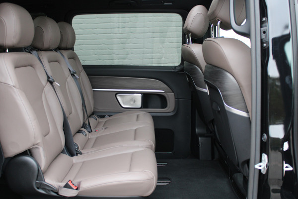 Mercedes-Benz V-Klasse 300d / AMG / DC / Exclusive / 4-Matic / Pano / Luchtv / Elec Stoel / Burmester / Vol Opties / NIEUWSTAAT