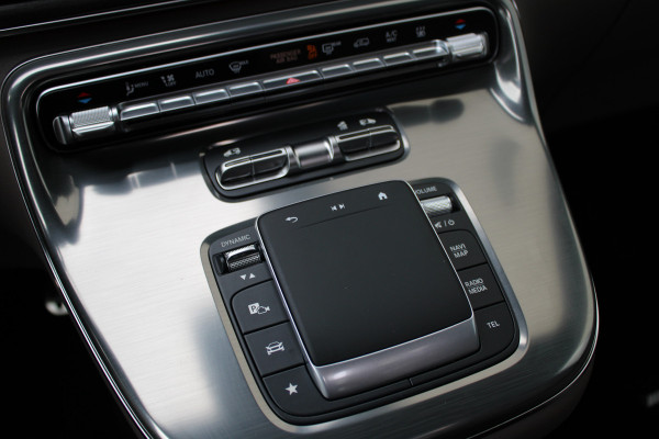 Mercedes-Benz V-Klasse 300d / AMG / DC / Exclusive / 4-Matic / Pano / Luchtv / Elec Stoel / Burmester / Vol Opties / NIEUWSTAAT