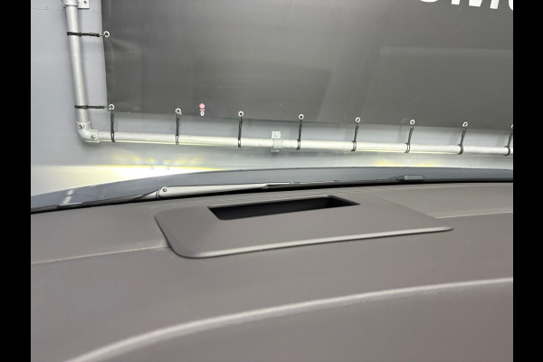 Volkswagen Multivan 1.4 eHybrid L2H1 8pers