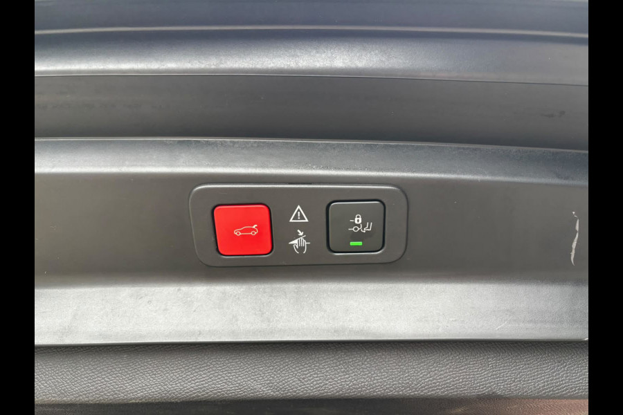 Peugeot 5008 1.2 PureTech GT-Line PANO|TREKHAAK|LEDER|7PERSOONS|STOELVER|KEYLESS