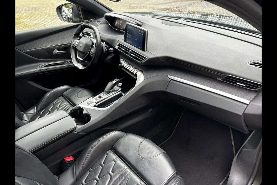 Peugeot 5008 1.2 PureTech GT-Line PANO|TREKHAAK|LEDER|7PERSOONS|STOELVER|KEYLESS