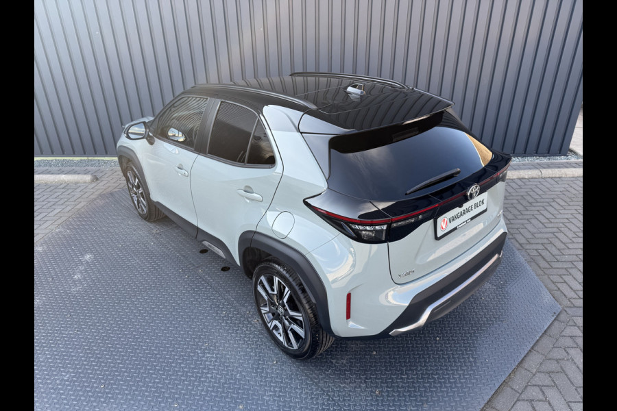 Toyota Yaris Cross 1.5 Hybrid 130 Launch Edition | Innovation Pack | Pano dak | 360 camera | JBL | Rijklaar!!