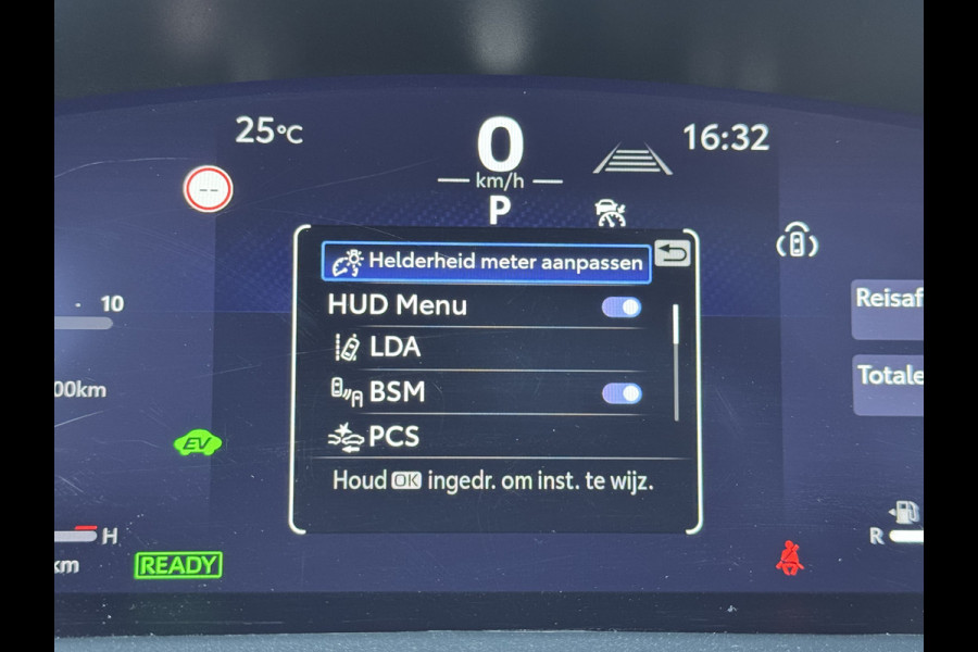 Toyota Yaris Cross 1.5 Hybrid 130 Launch Edition | Innovation Pack | Pano dak | 360 camera | JBL | Rijklaar!!