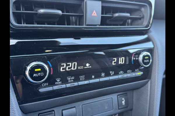 Toyota Yaris Cross 1.5 Hybrid 130 Launch Edition | Innovation Pack | Pano dak | 360 camera | JBL | Rijklaar!!