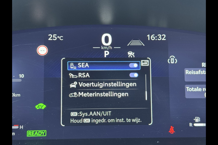 Toyota Yaris Cross 1.5 Hybrid 130 Launch Edition | Innovation Pack | Pano dak | 360 camera | JBL | Rijklaar!!