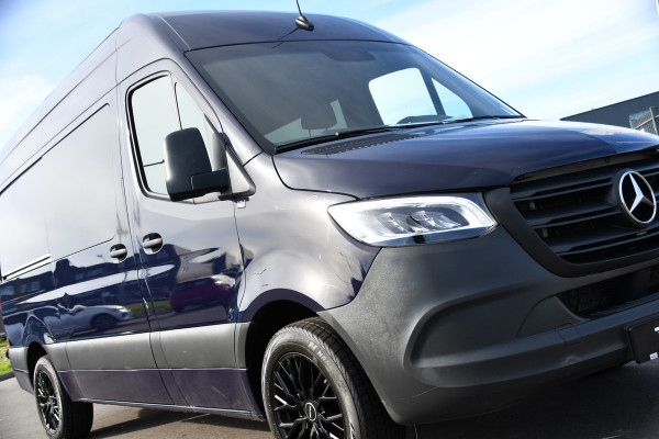 Mercedes-Benz Sprinter 317 1.9 CDI L2H2 RWD DC PB Edition Camera Cruise, Carplay, LED, 3500kg Trekhaak, Geveerde stoel, Standkachel, Automaat, 170pk, Uniek!