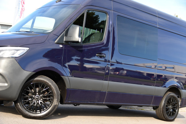 Mercedes-Benz Sprinter 317 1.9 CDI L2H2 RWD DC PB Edition Camera Cruise, Carplay, LED, 3500kg Trekhaak, Geveerde stoel, Standkachel, Automaat, 170pk, Uniek!