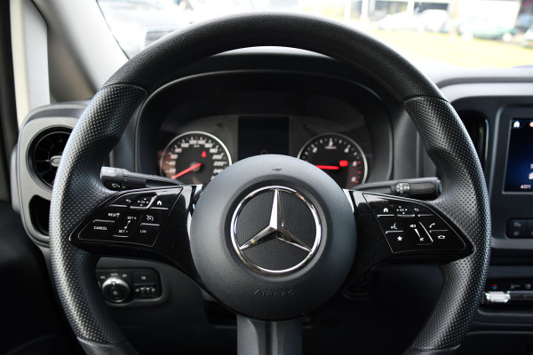 Mercedes-Benz Vito 114 CDI 1.9 PB Edition FACELIFT! Camera, Cruise, Carplay, Multimedia, Automaat, 136pk, Sensoren, Uniek!