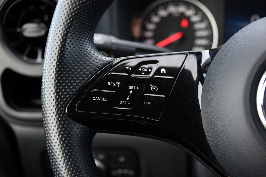 Mercedes-Benz Vito 114 CDI 1.9 PB Edition FACELIFT! Camera, Cruise, Carplay, Multimedia, Automaat, 136pk, Sensoren, Uniek!