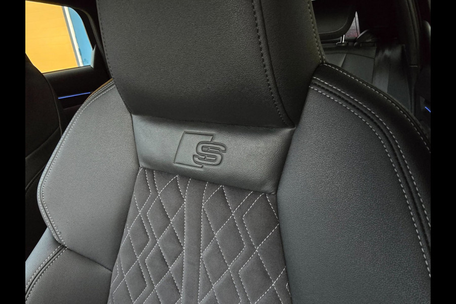 Audi A3 Sportback 40 TFSI e RS3 Look / B & O / Acc / Lane Assist / Dode Hoek / Dig Cockpit / Navi / Ecc / Elek Pakket / Allu Velge