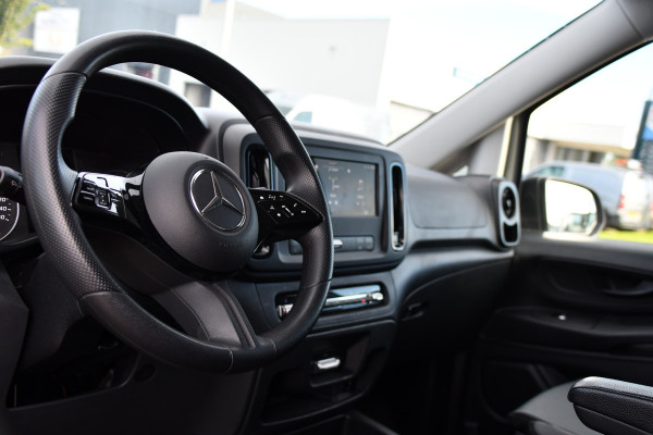 Mercedes-Benz Vito 114 CDI 1.9 PB Edition FACELIFT! Camera, Cruise, Carplay, Multimedia, Automaat, 136pk, Sensoren, Uniek!