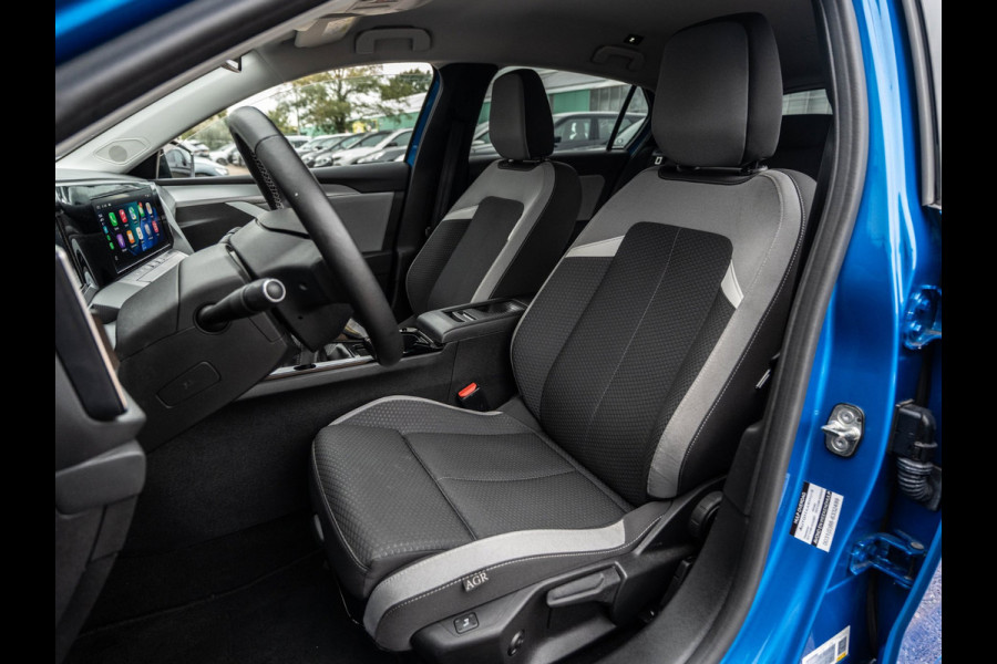 Opel Astra 1.2 Business Edition