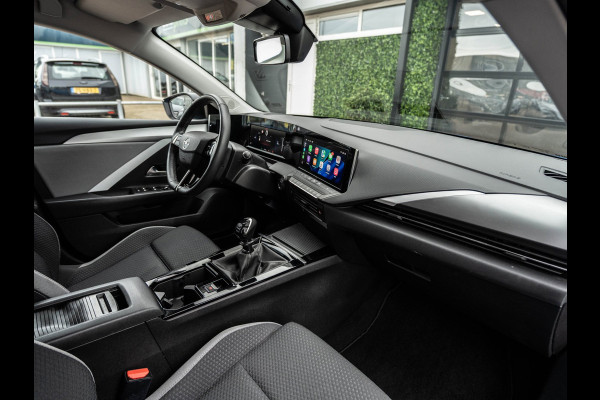 Opel Astra 1.2 Business Edition