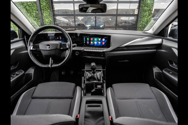 Opel Astra 1.2 Business Edition