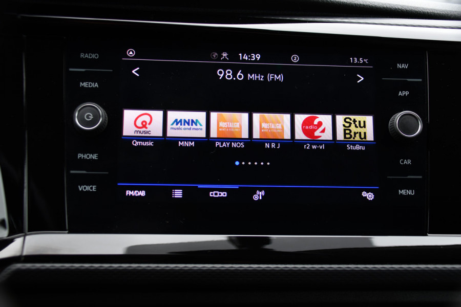 Volkswagen Transporter 2.0 TDI L1H1 Bulli Virtual, Camera, Cruise, Carplay, LED, Multimedia, 150pk, Leder, Uniek!